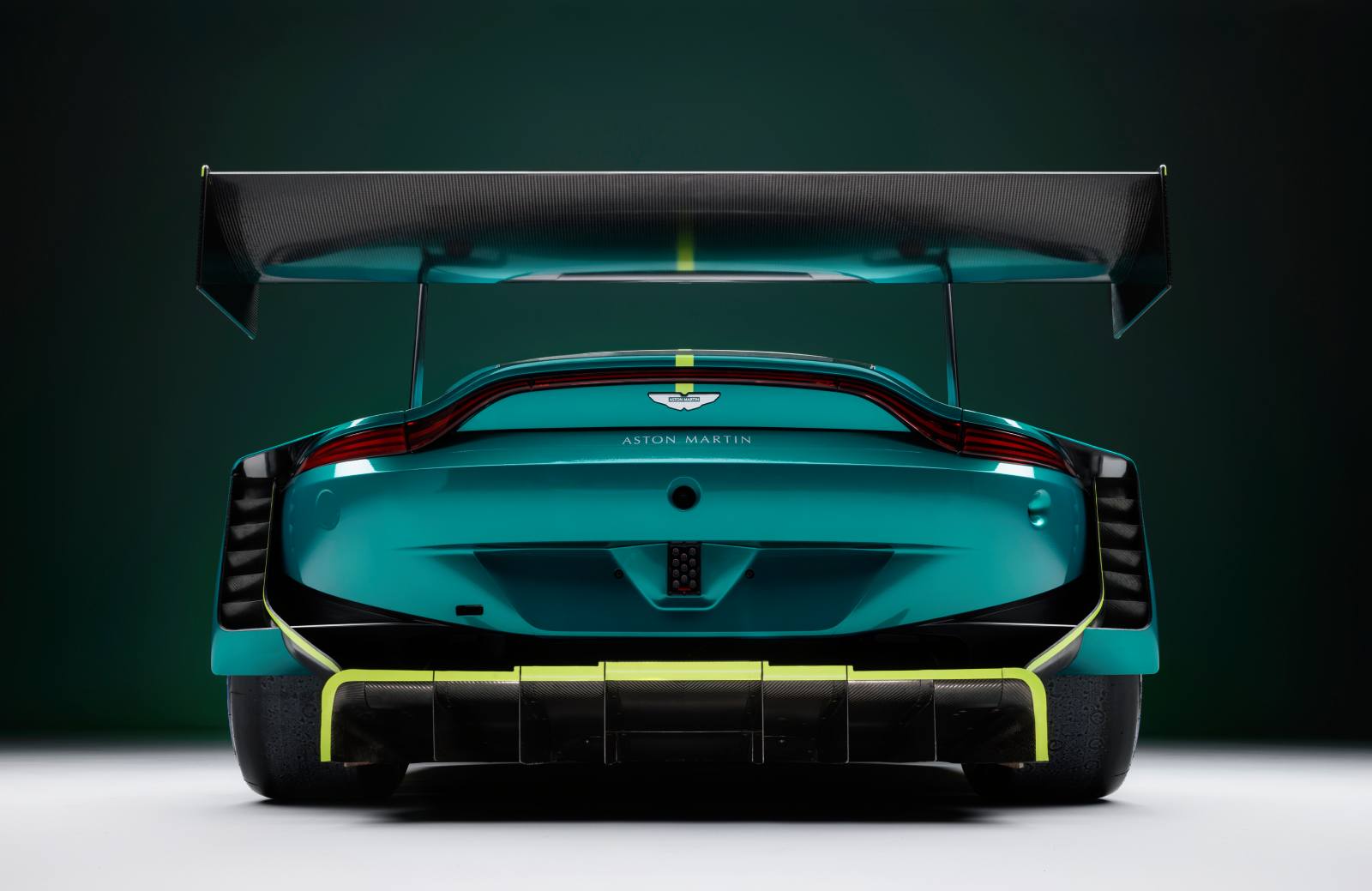 Aston Martin Vantage GT3